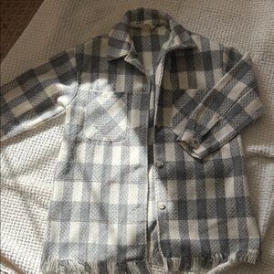 Promesa Gray and Cream Checkered Jacket